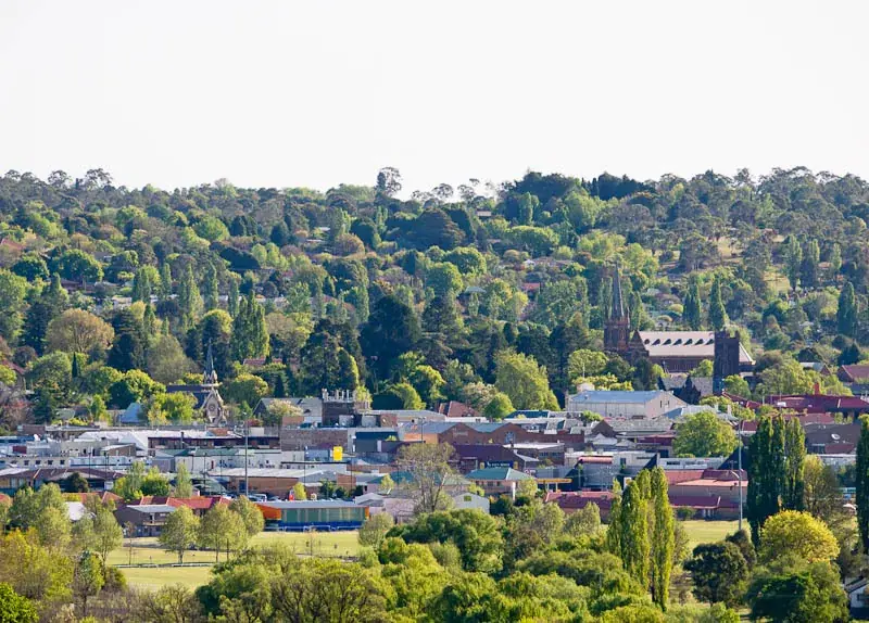 Armidale in spring from North Hill